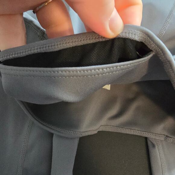 Nike Women's Dri-Fit Striped Detail Leggings Gray White Green Size Medium‎ - Picture 8 of 10